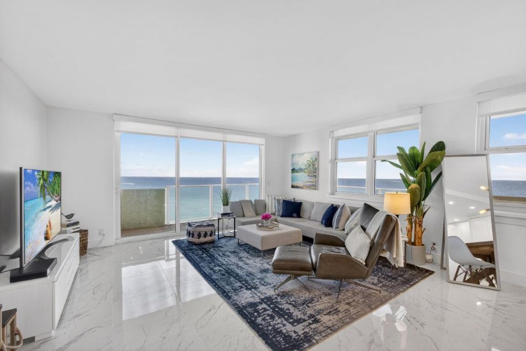 5440 N Ocean Drive, Unit Ph-206, Singer Island, FL 33404 Photo