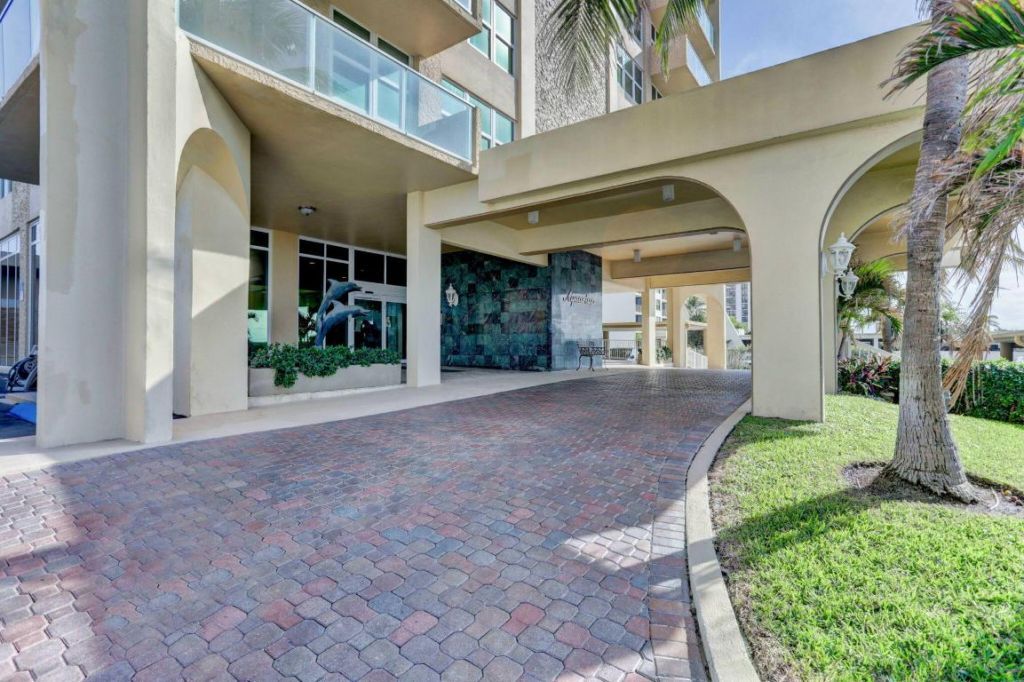 5440 N Ocean Drive, Unit Ph-206, Singer Island, FL 33404 Photo