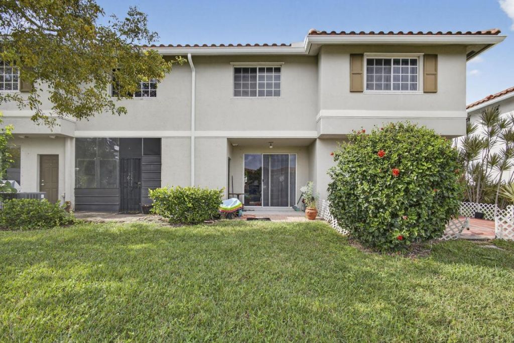 4147 Napoli Lake Drive, Riviera Beach, FL 33410 Photo