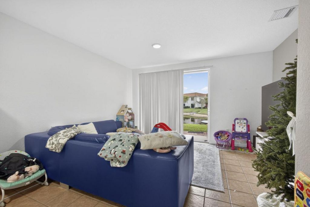 4147 Napoli Lake Drive, Riviera Beach, FL 33410 Photo