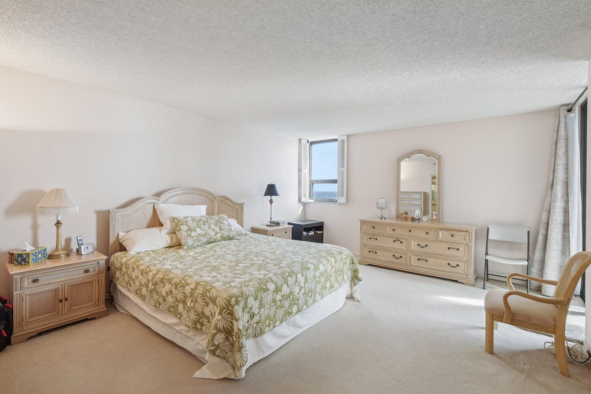 5280 N Ocean Drive, Unit 7a, Singer Island, FL 33404 Photo