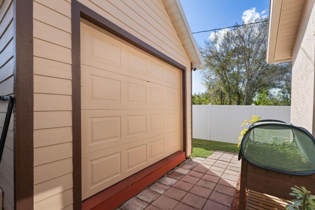 518 SW Ray Avenue, Port Saint Lucie, FL 34983 Photo