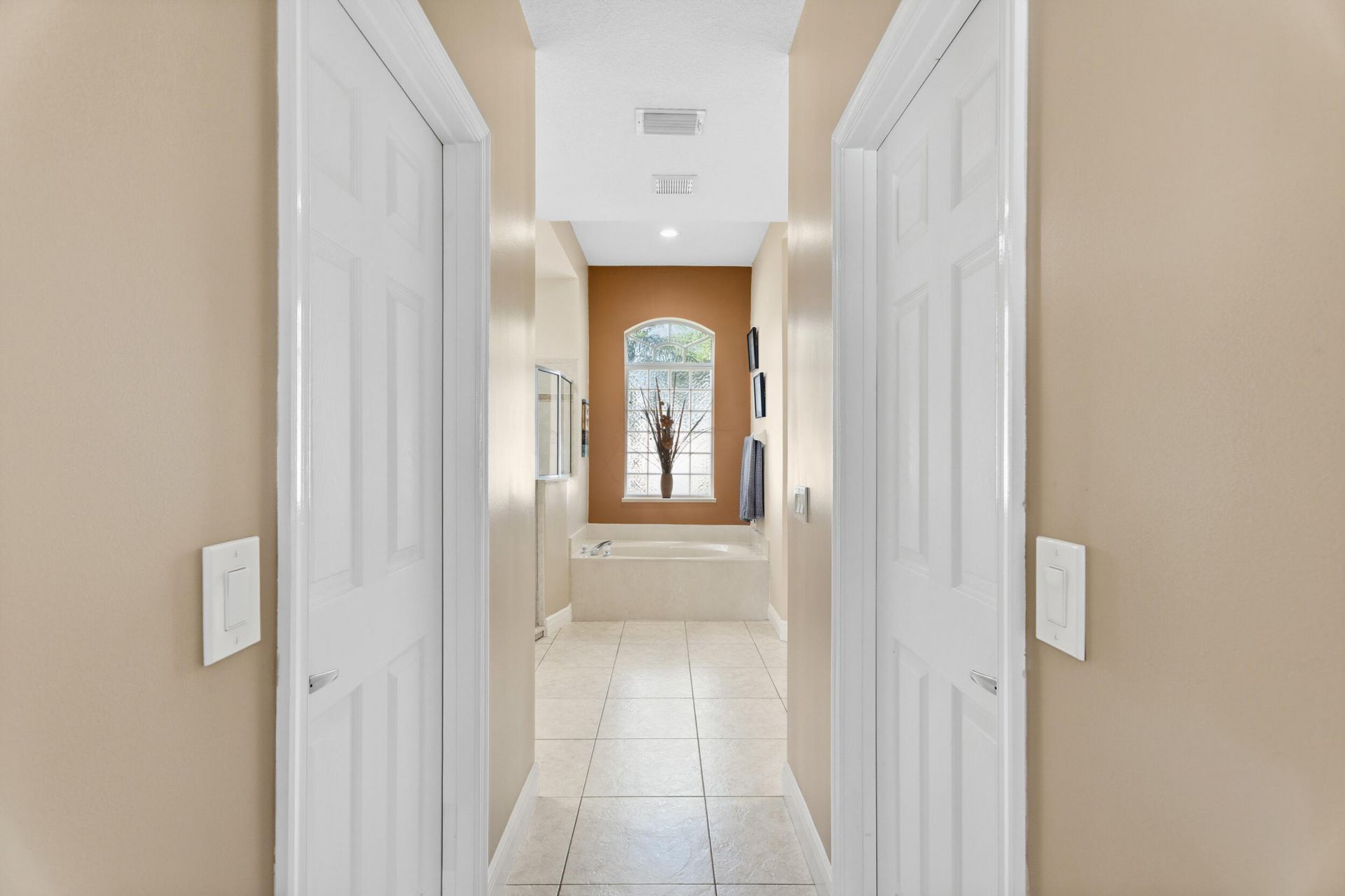 518 SW Ray Avenue, Port Saint Lucie, FL 34983 Photo