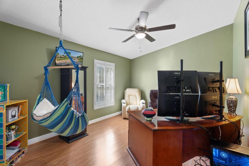 518 SW Ray Avenue, Port Saint Lucie, FL 34983 Photo