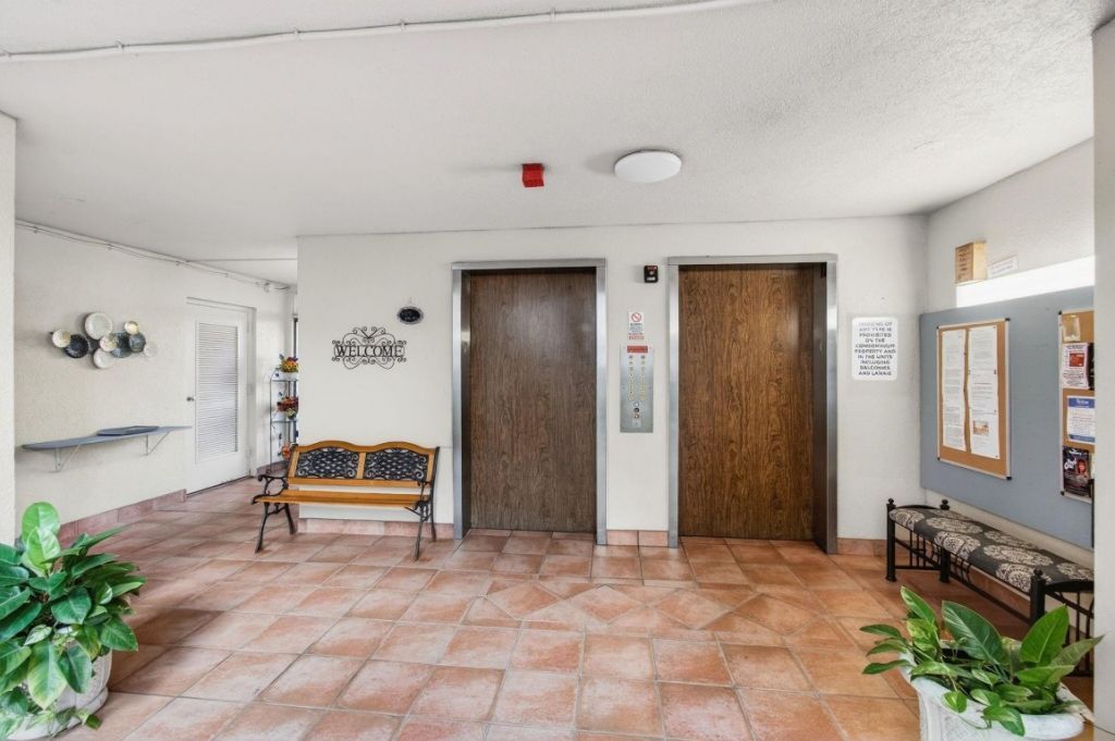 7076 Huntington Ln, Unit 608, Delray Beach, FL 33446 Photo