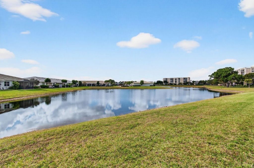 7076 Huntington Ln, Unit 608, Delray Beach, FL 33446 Photo