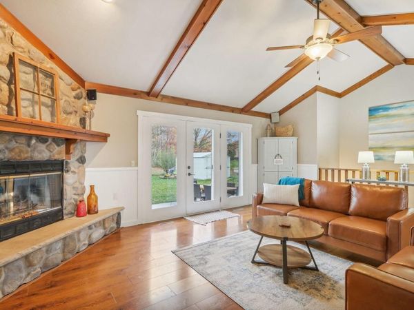 406 School Street, Marshall, WI 53559