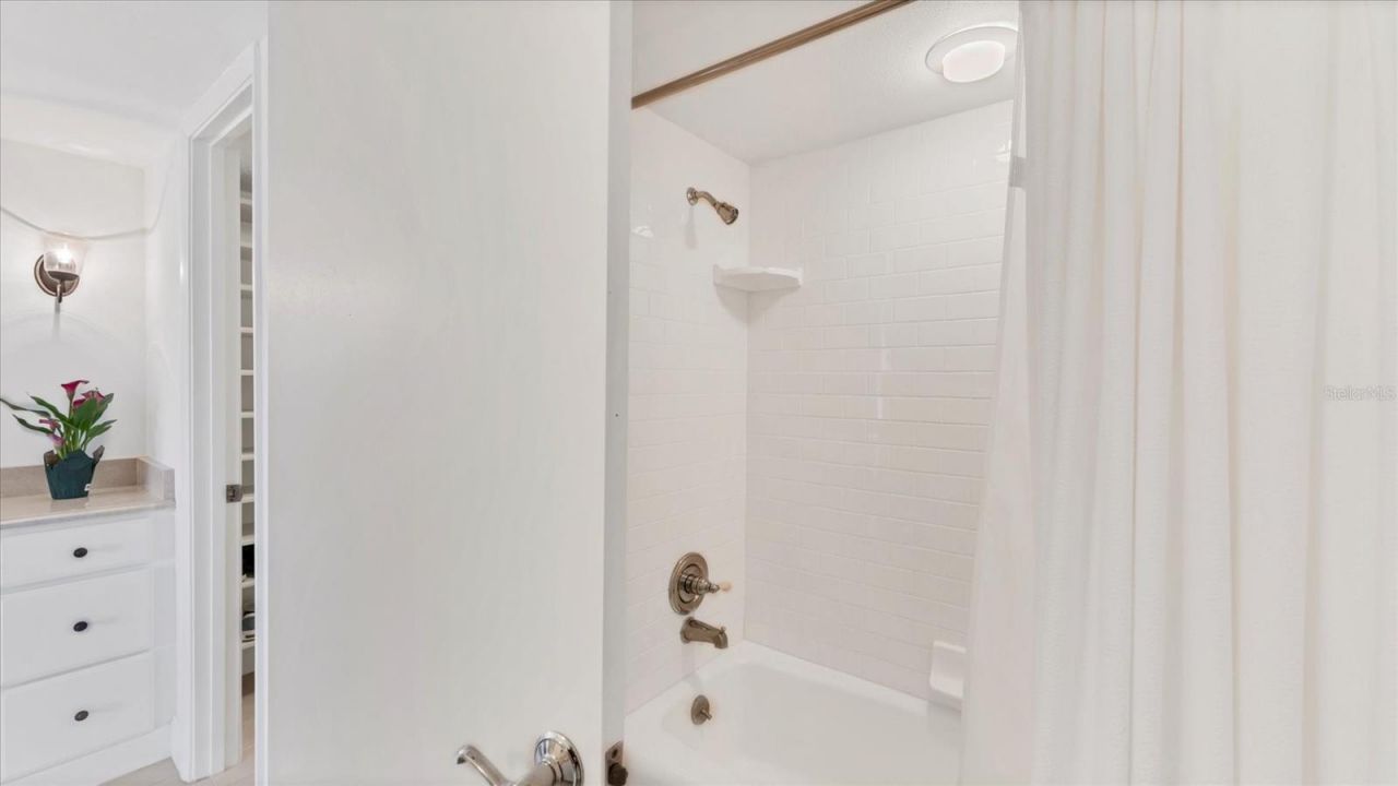 1100 Benjamin Franklin Drive, Unit 603, Sarasota, FL 34236 Photo