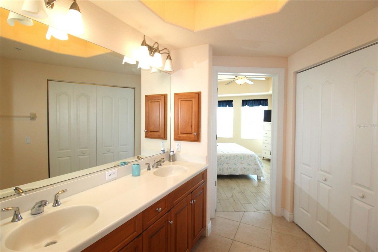 501 Haben Boulevard, Unit 704, Palmetto, FL 34221 Photo