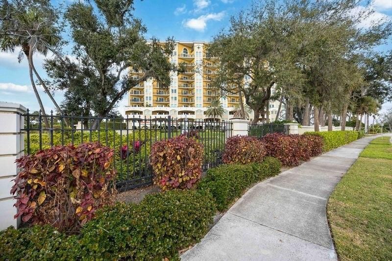 501 Haben Boulevard, Unit 704, Palmetto, FL 34221 Photo