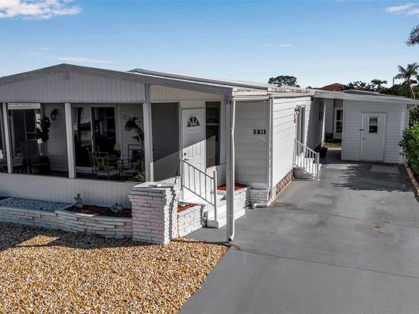 94 ANNE BONNY CIRCLE, NOKOMIS, FL 34275