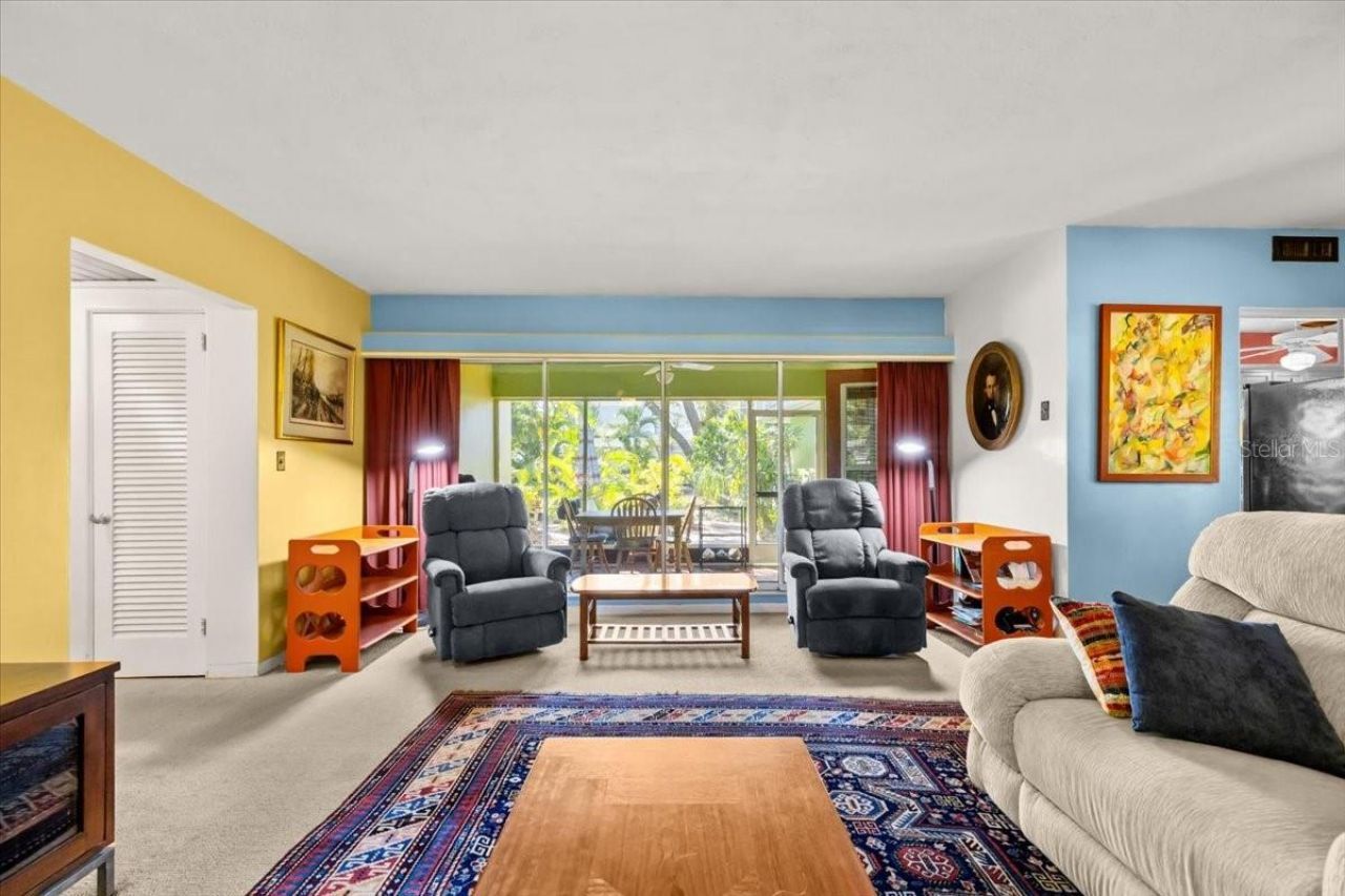 220 22nd Avenue Se, Saint Petersburg, FL 33705 Photo