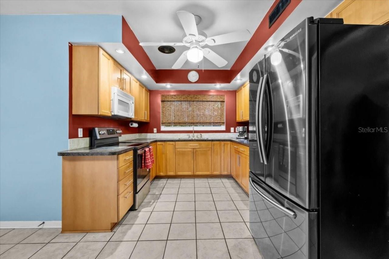 220 22nd Avenue Se, Saint Petersburg, FL 33705 Photo