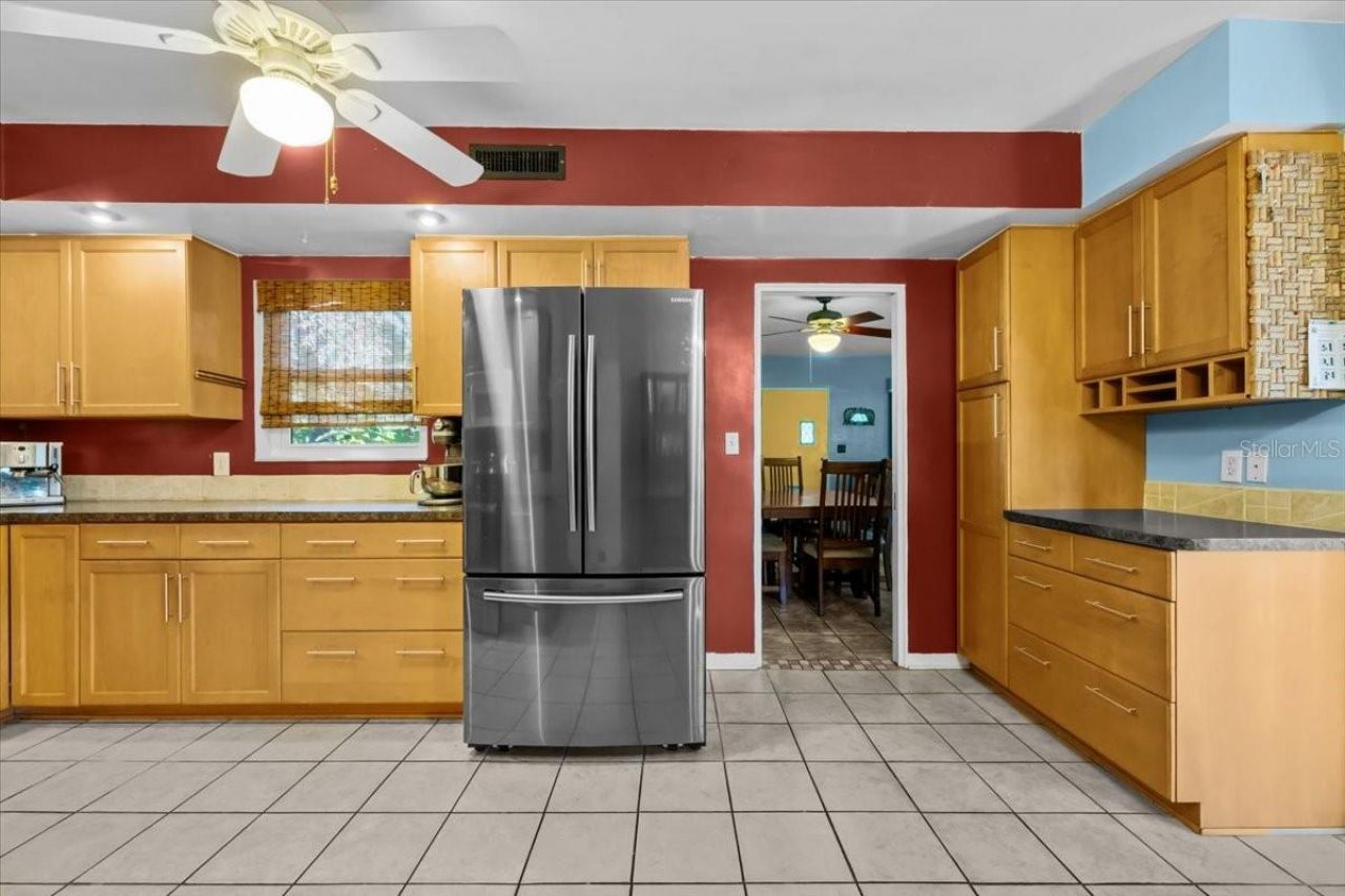 220 22nd Avenue Se, Saint Petersburg, FL 33705 Photo