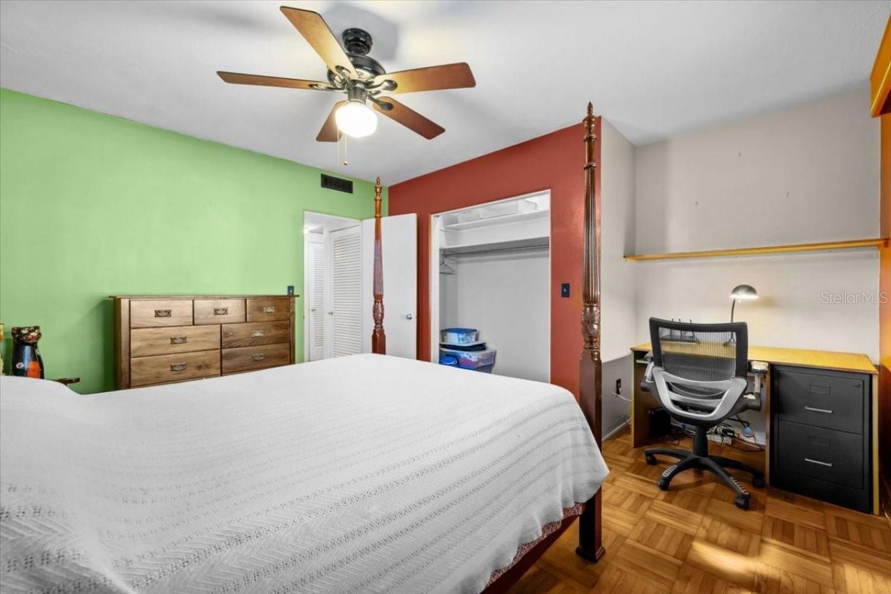 220 22nd Avenue Se, Saint Petersburg, FL 33705 Photo