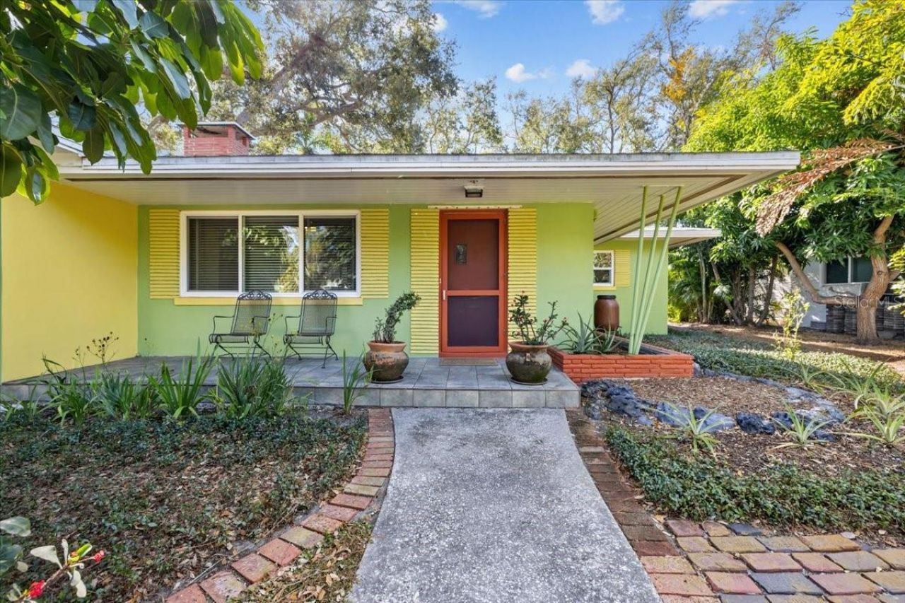 220 22nd Avenue Se, Saint Petersburg, FL 33705 Photo