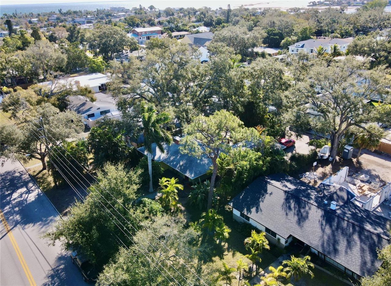 220 22nd Avenue Se, Saint Petersburg, FL 33705 Photo