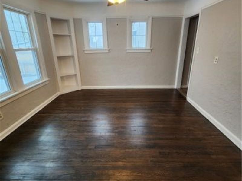 2335 Allison, University Heights, OH 44118 Photo 4