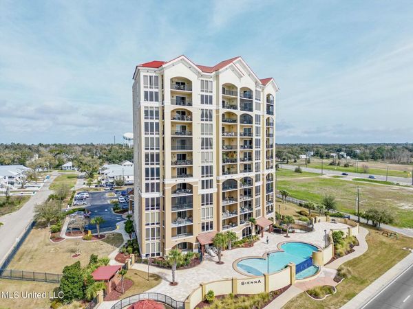 1200 Beach Drive, Gulfport, MS 39507