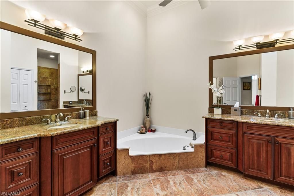 19855 Vintage Trace Cir, Estero, FL 33967 Photo