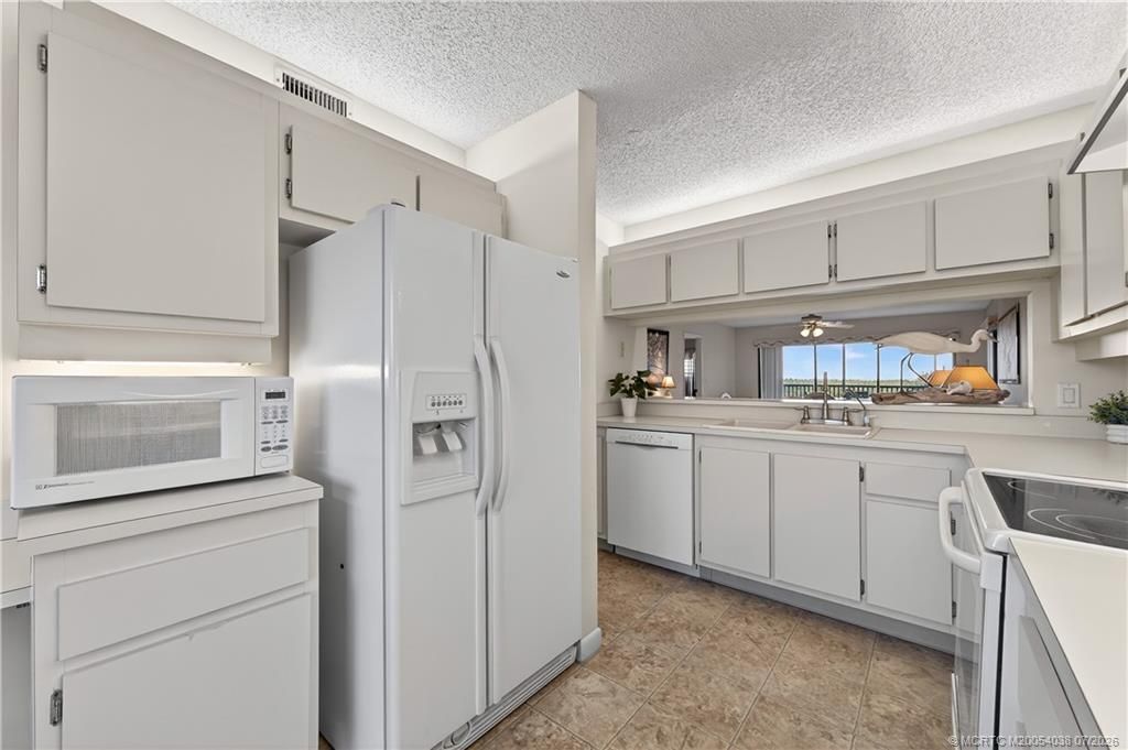 2491 NE Ocean Boulevard, Unit 106, Stuart, FL 34996 Photo