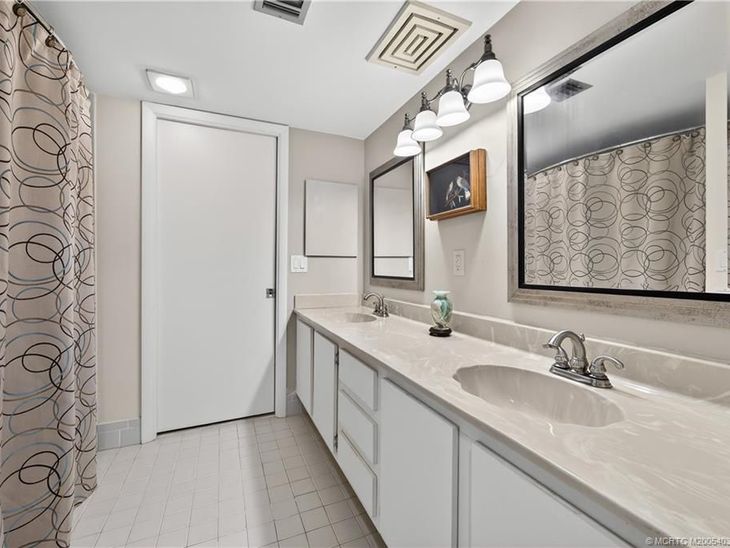 2491 NE Ocean Boulevard, Unit 106, Stuart, FL 34996