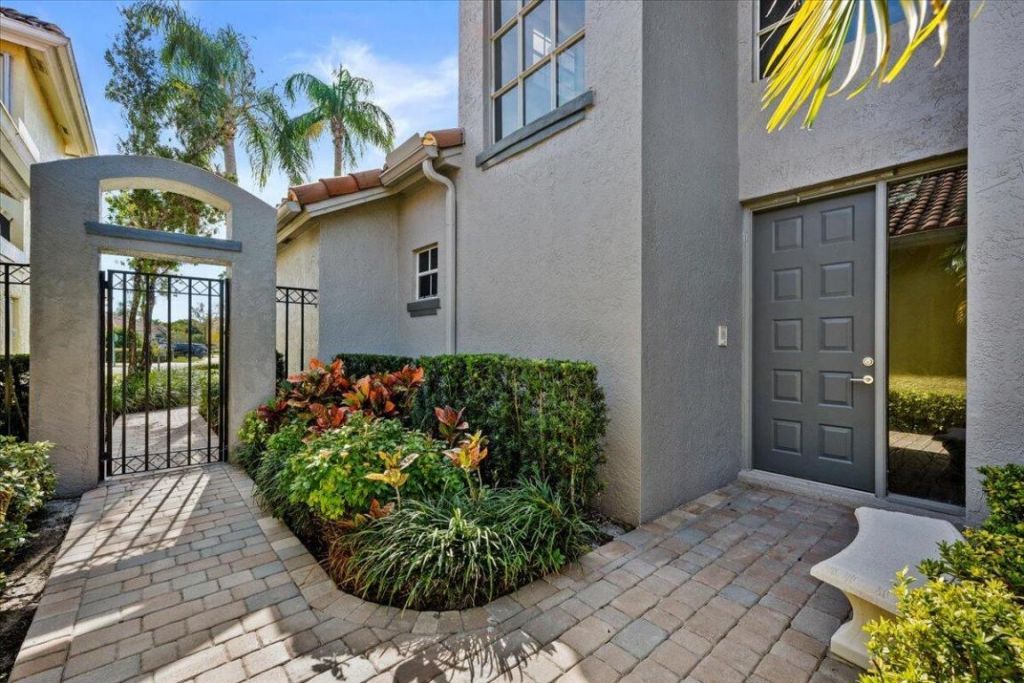 10375 Osprey Trace, West Palm Beach, FL 33412 Photo