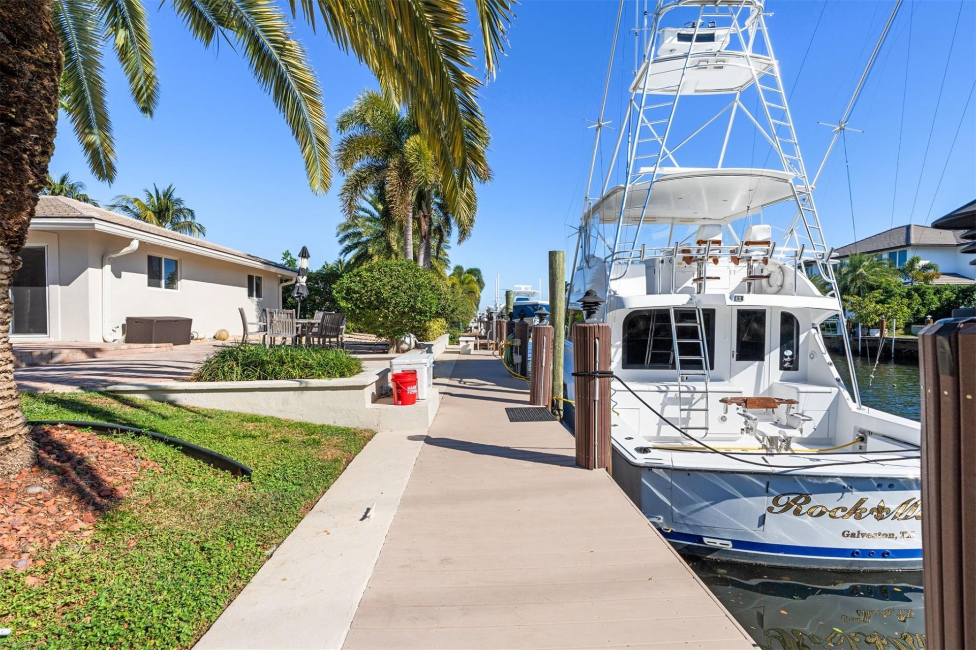 3900 NE 24th Avenue, Lighthouse Point, FL 33064 Photo