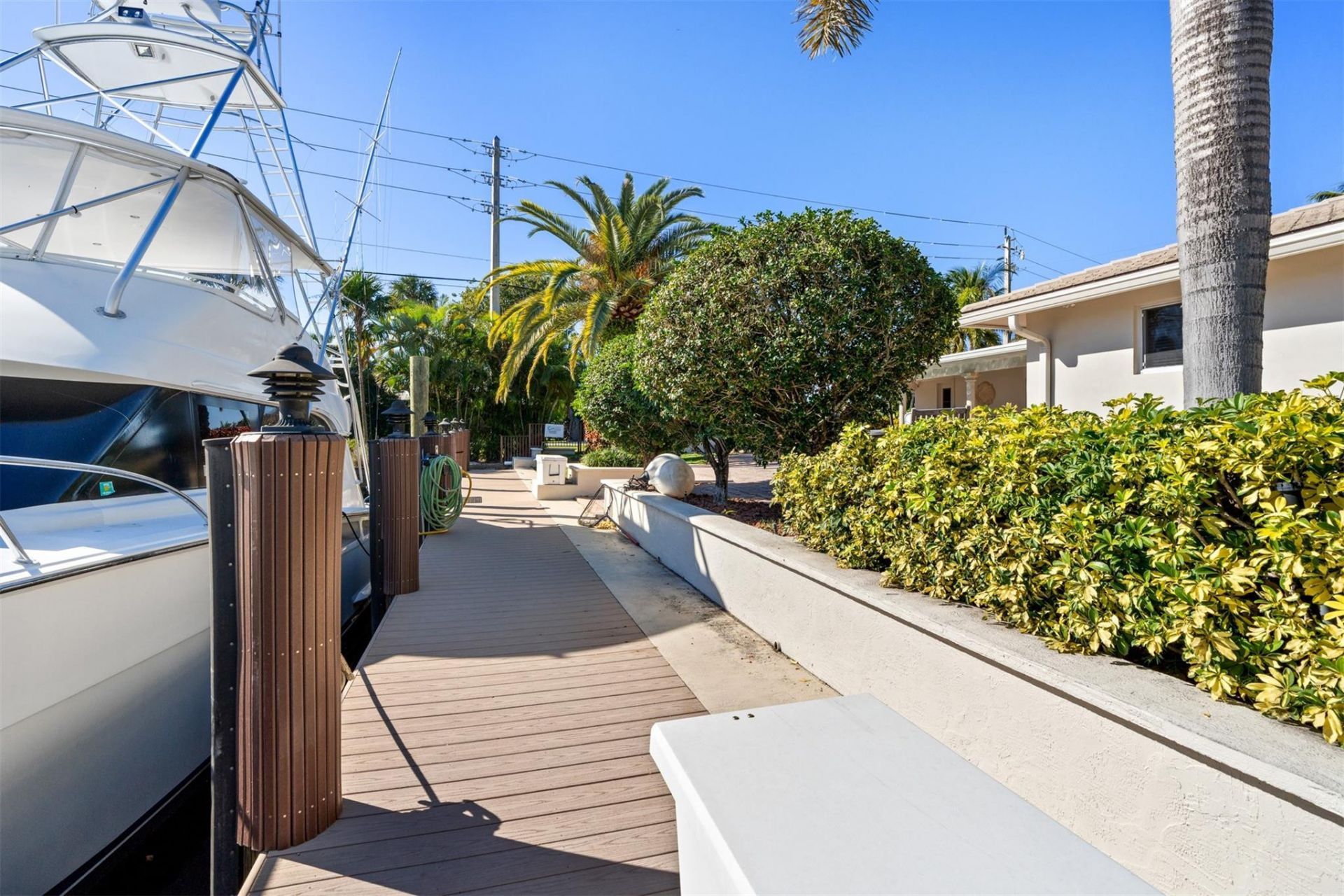 3900 NE 24th Avenue, Lighthouse Point, FL 33064 Photo