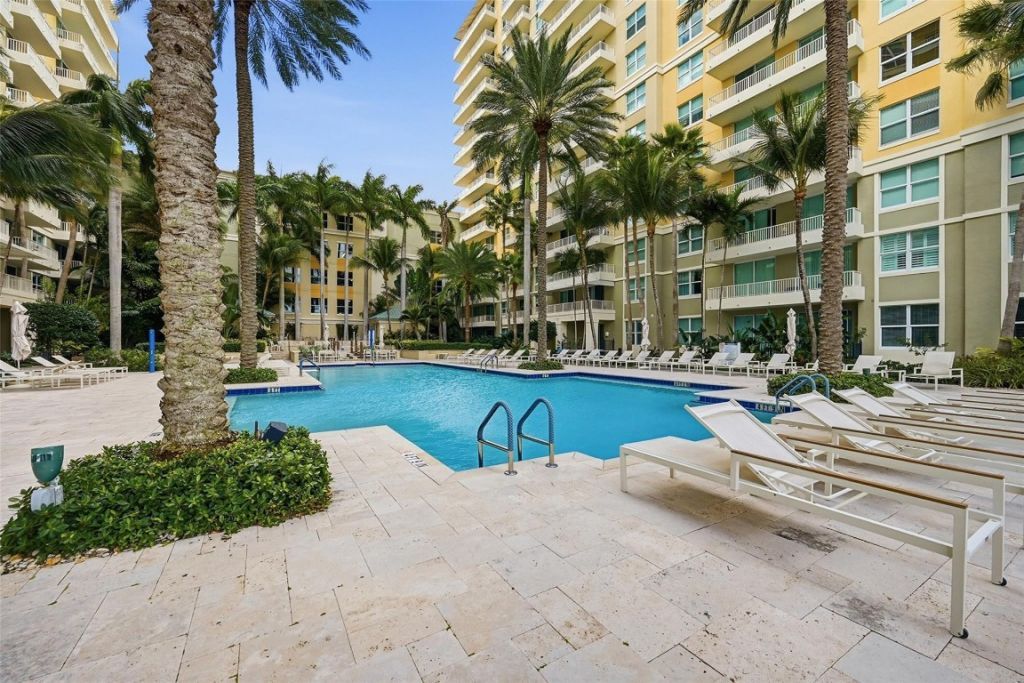 700 E Boynton Beach Boulevard, Unit 1507, Boynton Beach, FL 33435 Photo