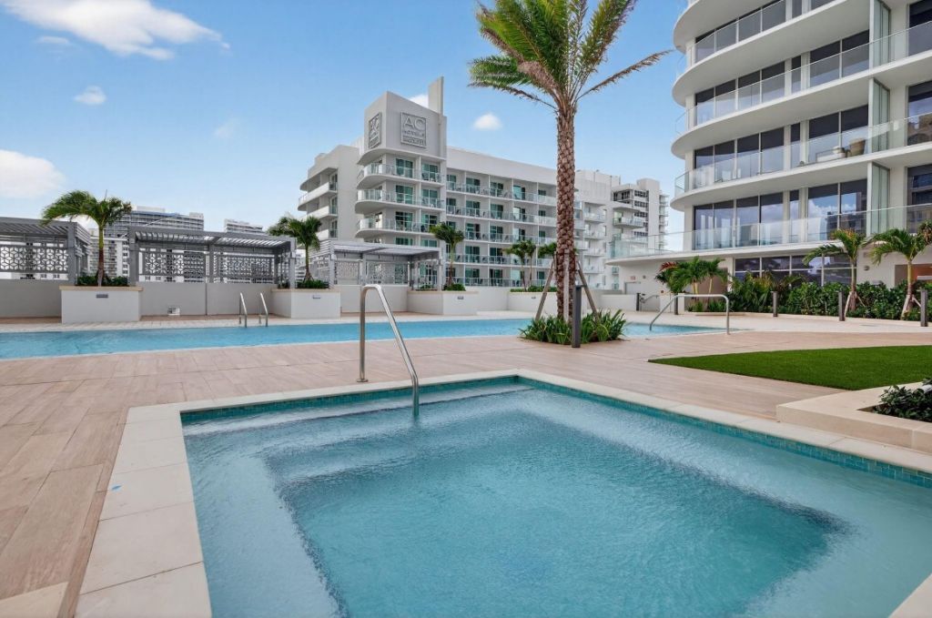 151 N Seabreeze Boulevard, Unit 2103-E, Fort Lauderdale, FL 33304 Photo