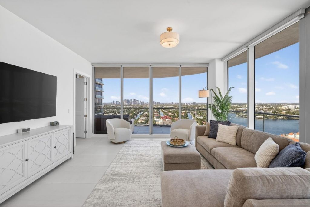 151 N Seabreeze Boulevard, Unit 2103-E, Fort Lauderdale, FL 33304 Photo