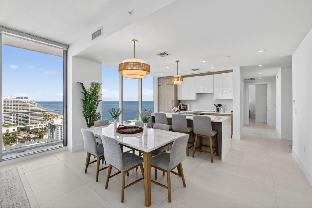 151 N Seabreeze Boulevard, Unit 2103-E, Fort Lauderdale, FL 33304 Photo