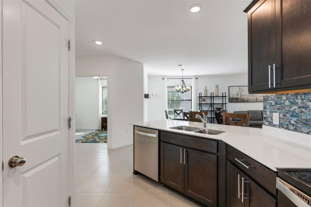 6471 Silverstar Drive, Sarasota, FL 34240 Photo