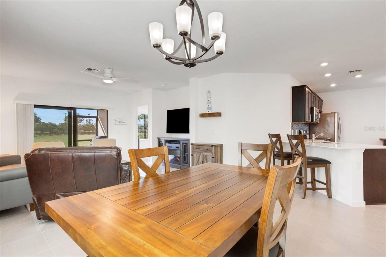 6471 Silverstar Drive, Sarasota, FL 34240 Photo