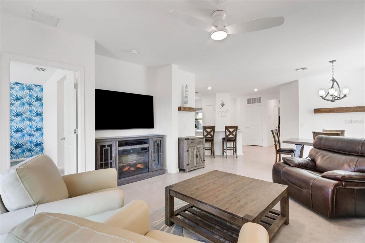 6471 Silverstar Drive, Sarasota, FL 34240 Photo