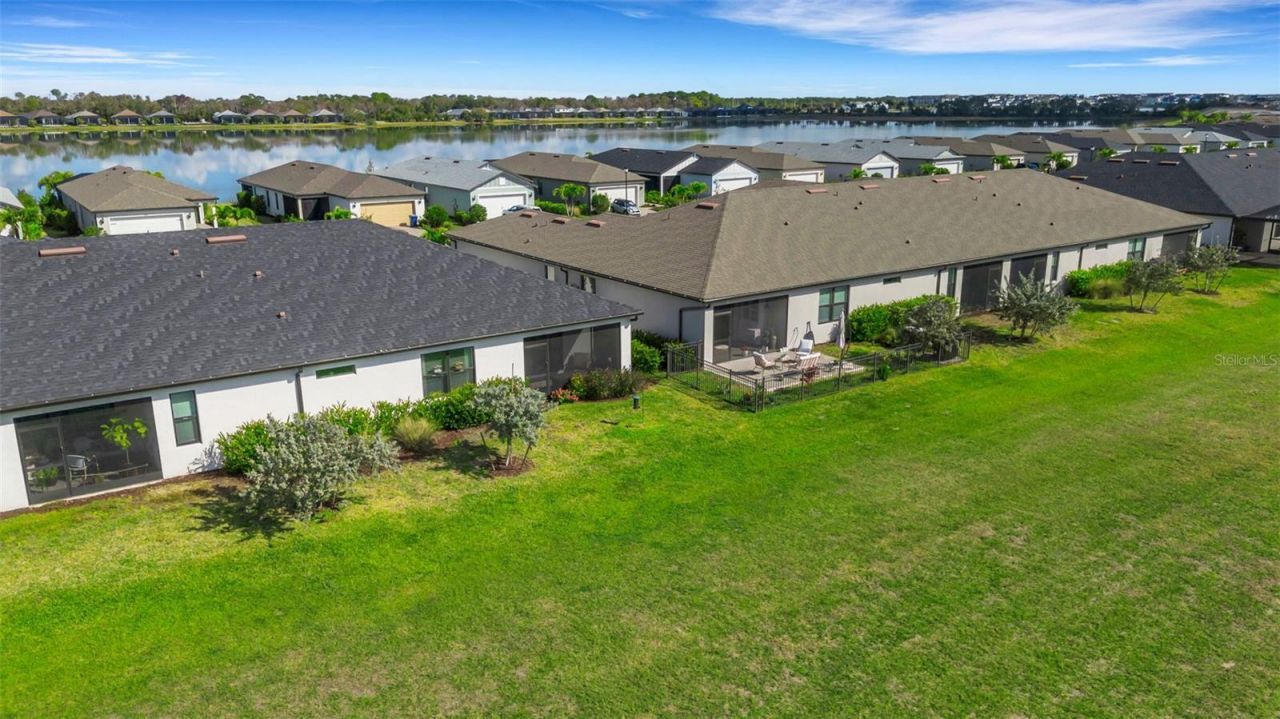 6471 Silverstar Drive, Sarasota, FL 34240 Photo