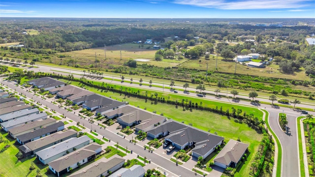 6471 Silverstar Drive, Sarasota, FL 34240 Photo