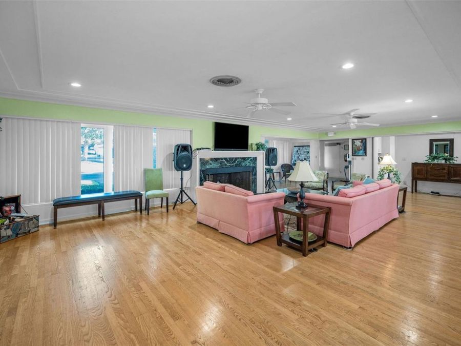 Property Image 62