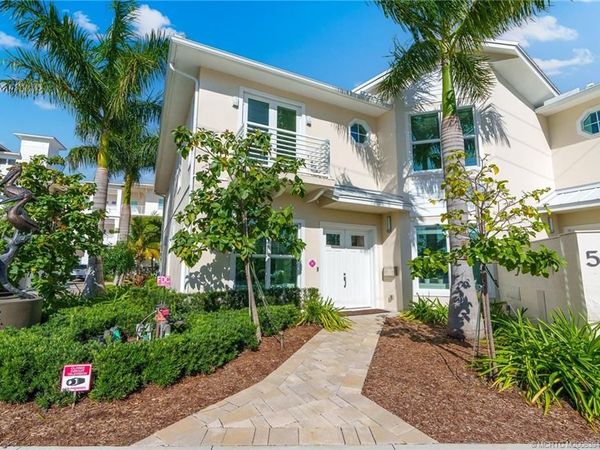 55 SE Seminole Street, Unit 1A, Stuart, FL 34994