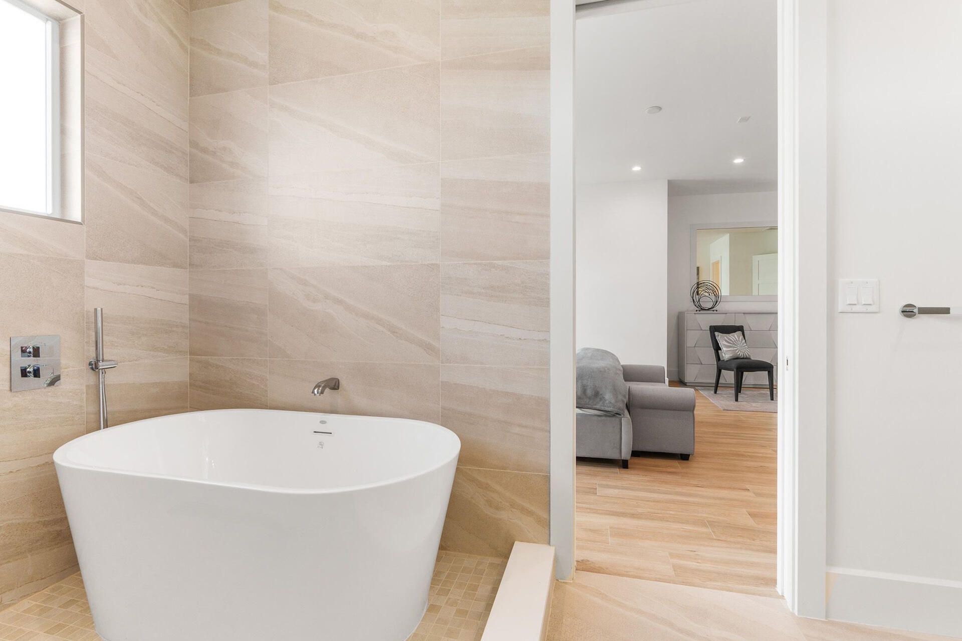 55 SE Seminole Street, Unit 1A, Stuart, FL 34994 Photo