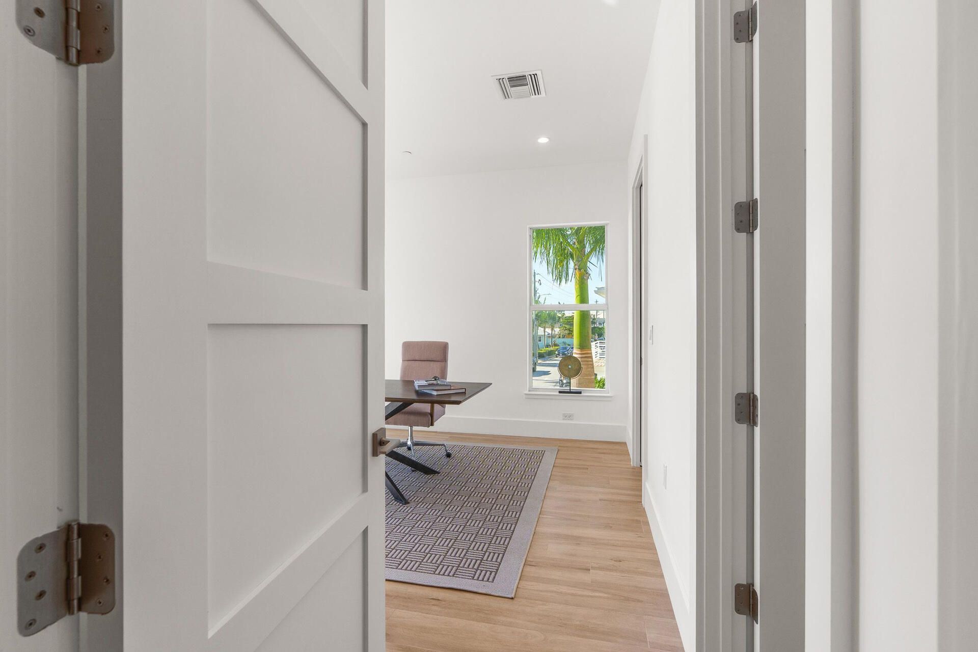 55 SE Seminole Street, Unit 1A, Stuart, FL 34994 Photo