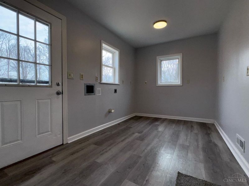 147 S Broadway Street, Midland, OH 45148 Photo 13