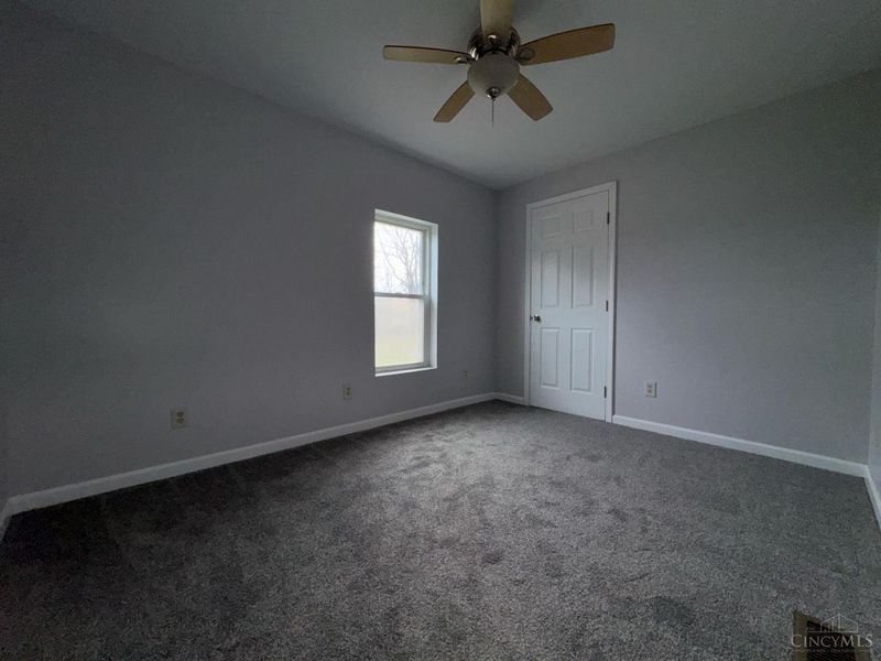 147 S Broadway Street, Midland, OH 45148 Photo 17