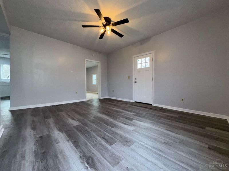 147 S Broadway Street, Midland, OH 45148 Photo 6