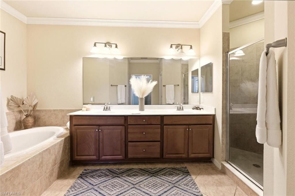 17454 Old Harmony Dr, Unit 201, Fort Myers, FL 33908 Photo