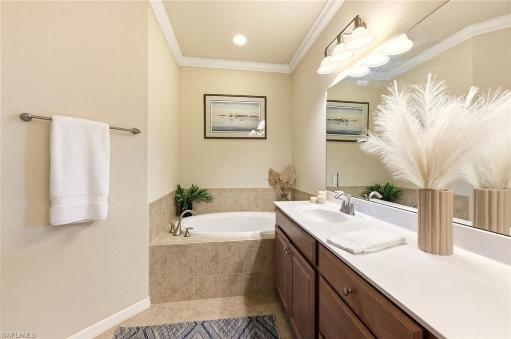 17454 Old Harmony Dr, Unit 201, Fort Myers, FL 33908 Photo