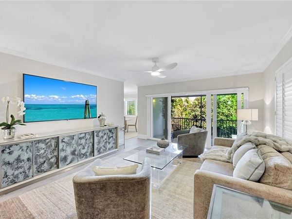 4180 Crayton RD, Unit E8, NAPLES, FL 34103