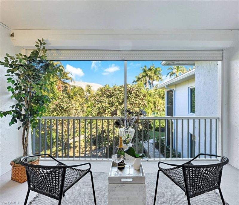 4180 Crayton Rd, Unit E8, Naples, FL 34103 Photo