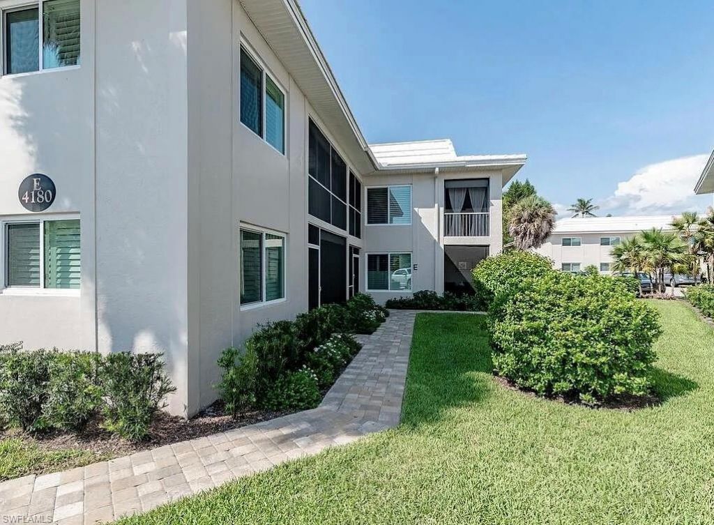 4180 Crayton Rd, Unit E8, Naples, FL 34103 Photo